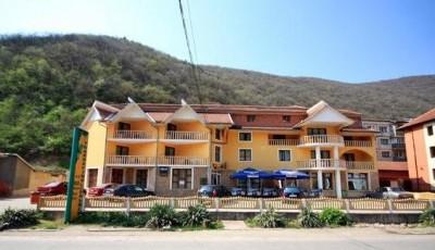 Hotel Trandafirul Galben Baile Herculane